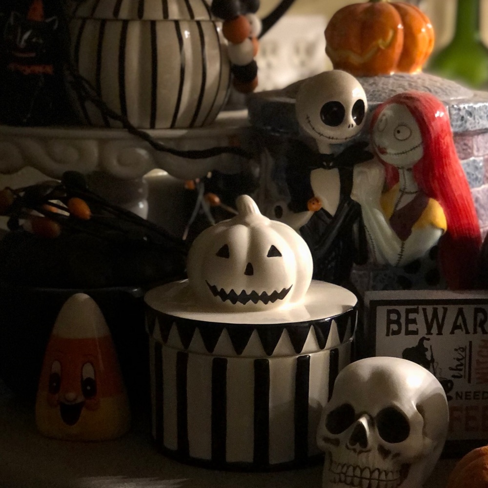 Pumpkin Canister